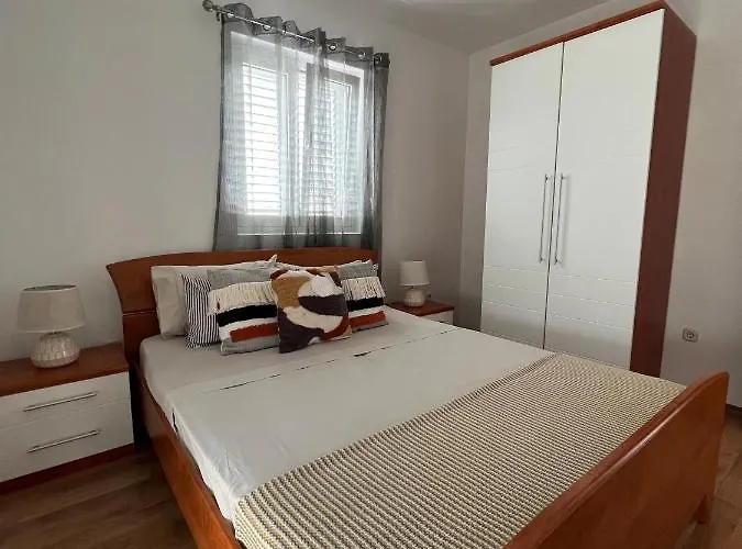 Bakovic Apartment Hvar Town